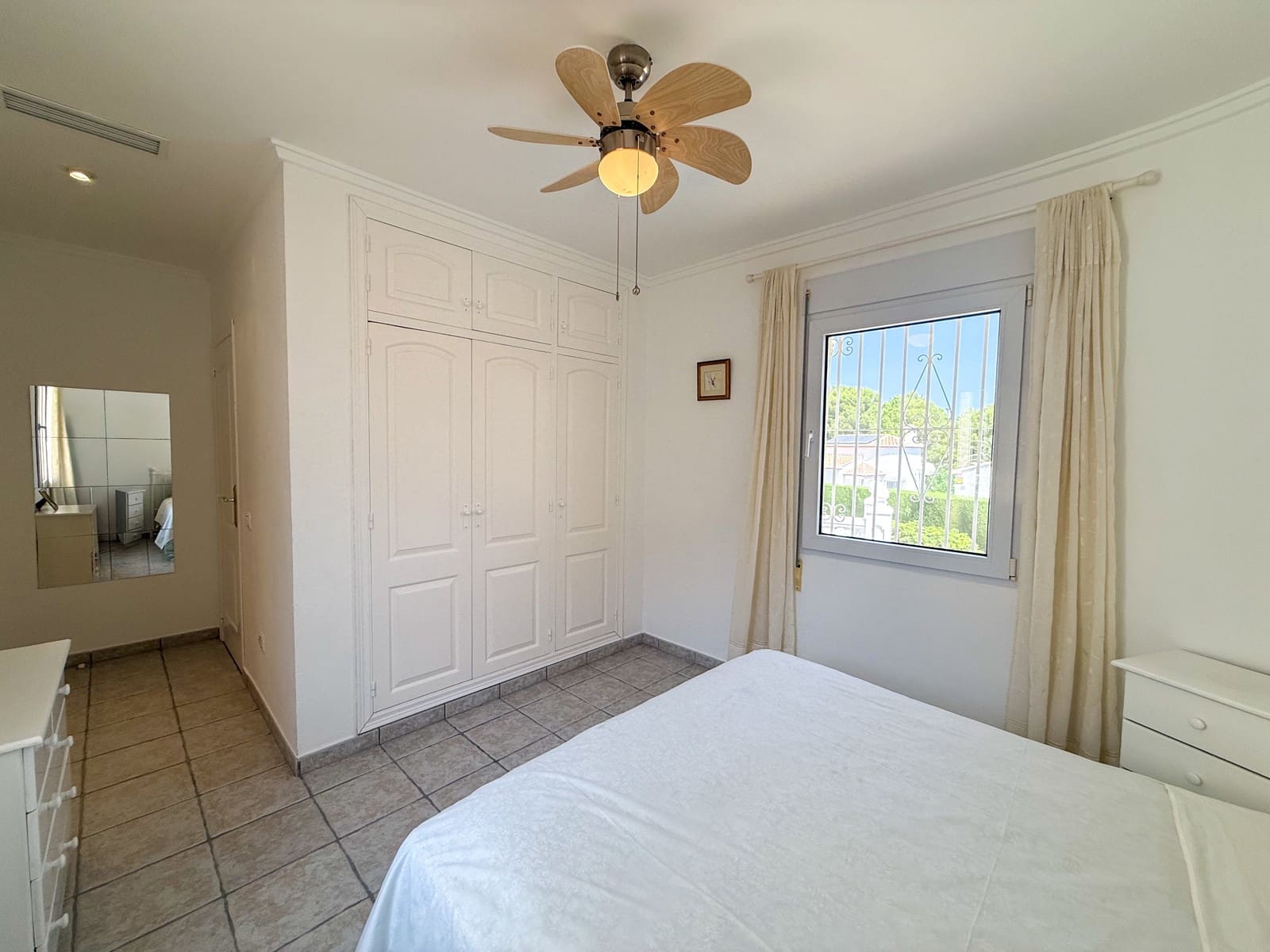 2 quarto Moradia para venda em Pedreguer com piscina - 420 000 € (Ref: 9993871)