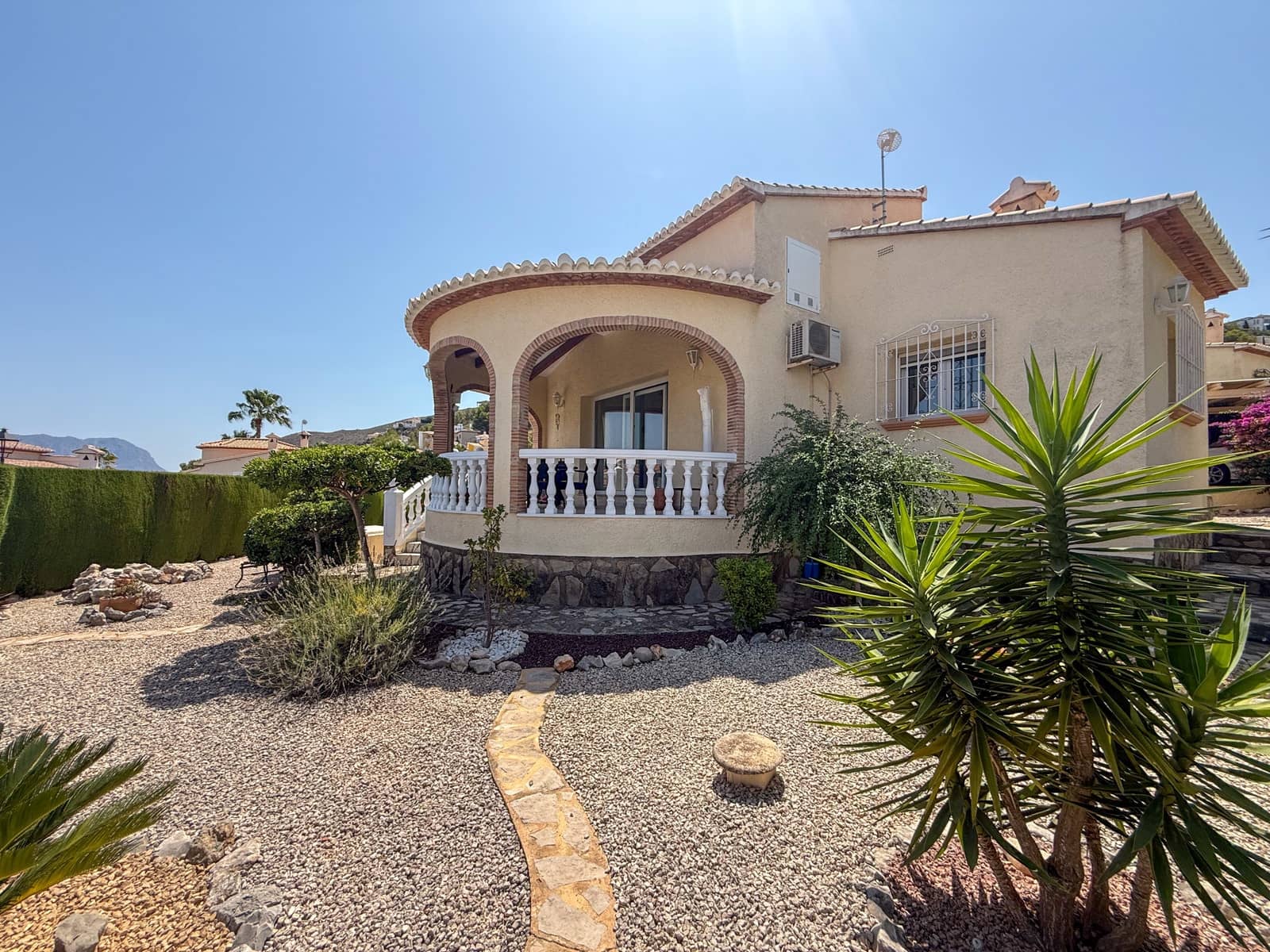2 quarto Moradia para venda em Pedreguer com piscina - 420 000 € (Ref: 9993871)