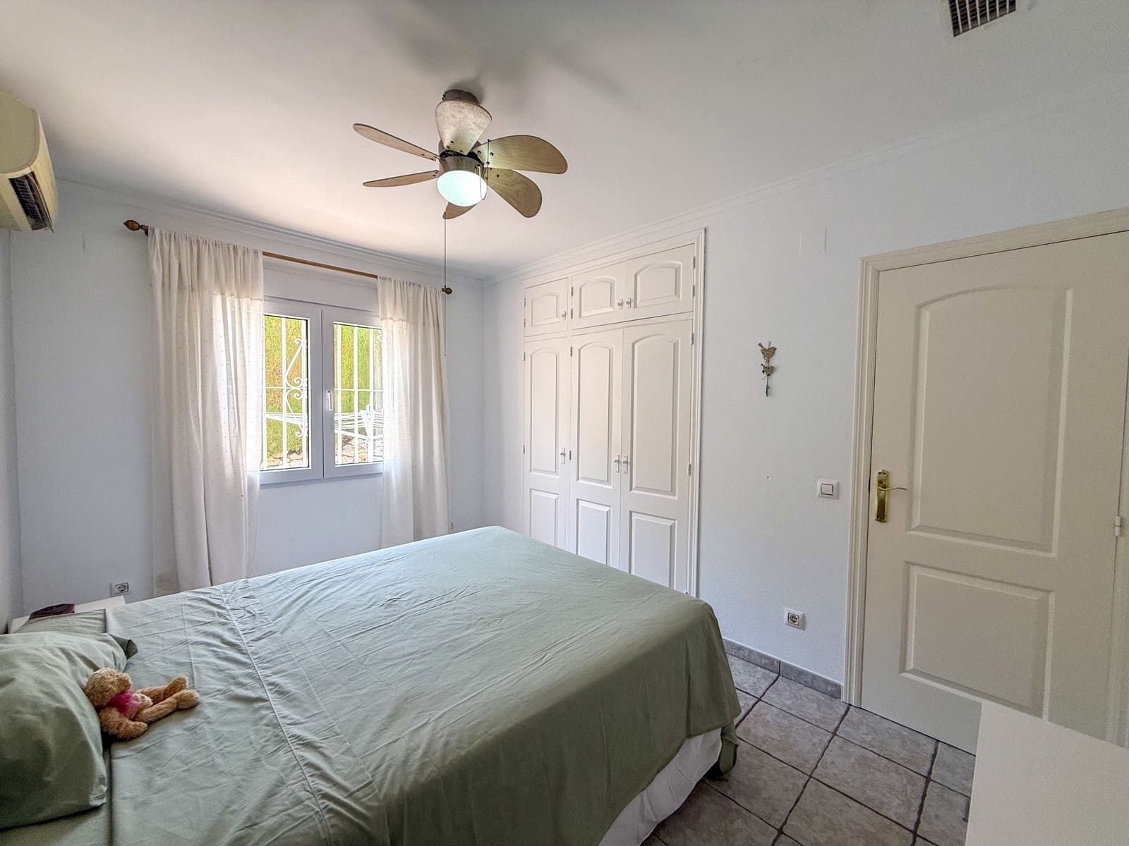 2 quarto Moradia para venda em Pedreguer com piscina - 420 000 € (Ref: 9993871)