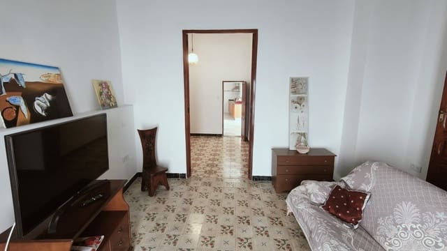 4 bedroom Townhouse for sale in Pego with garage - € 310,000 (Ref: 9996698)