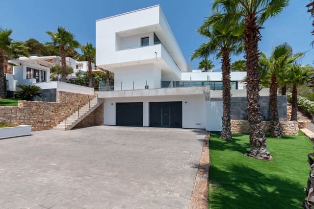 Villa til salg i Javea / Xabia med swimmingpool garage - € 1.620.000 (Ref: 9999543)
