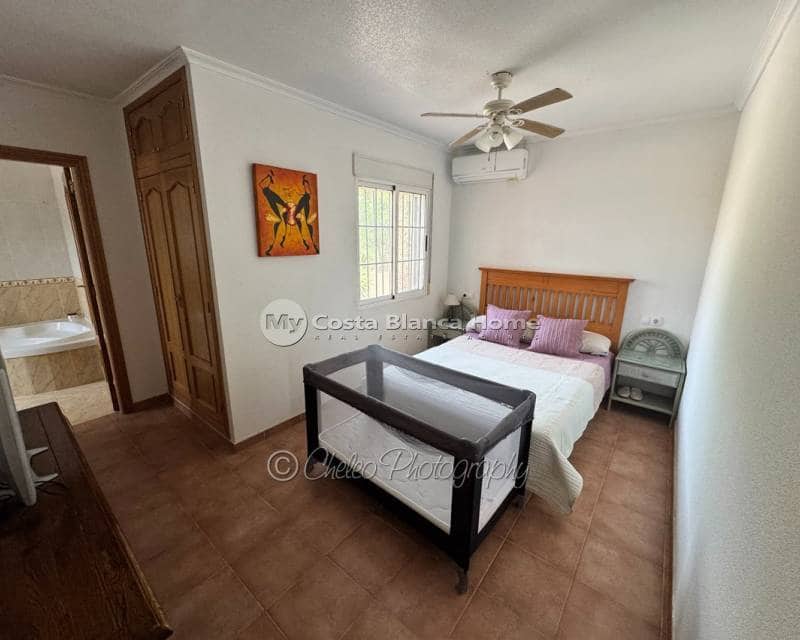 3 chambre Villa/Maison à vendre à Catral avec piscine garage - 325 000 € (Ref: 10000032)