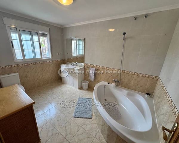 3 chambre Villa/Maison à vendre à Catral avec piscine garage - 325 000 € (Ref: 10000032)