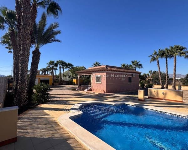 3 bedroom Villa for sale in Catral with pool garage - € 325,000 (Ref: 10000032)