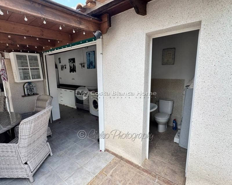 3 bedroom Finca/Country House for sale in Catral with pool - € 524,900 (Ref: 10034343)