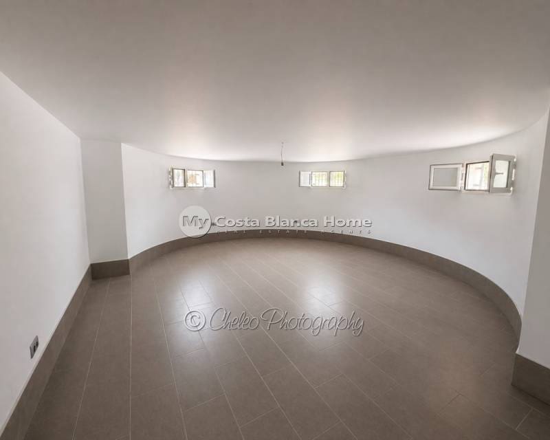 8 Zimmer Villa zu verkaufen in Catral mit Pool Garage - 799.990 € (Ref: 10039266)