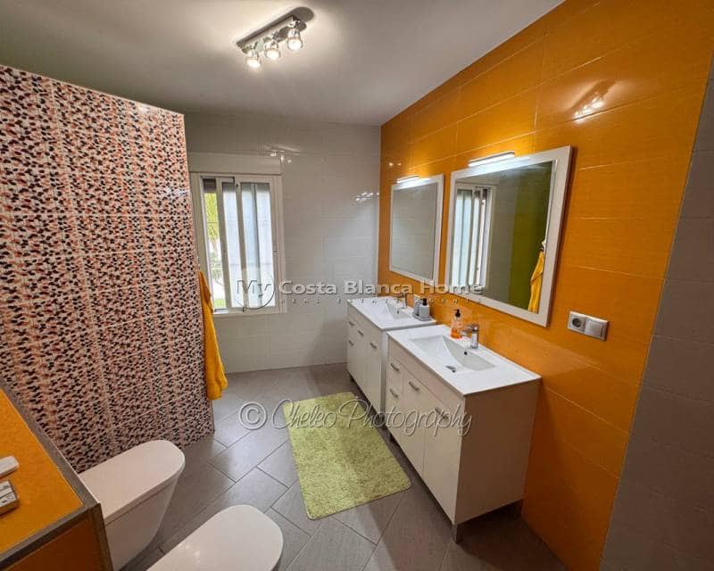 8 Zimmer Villa zu verkaufen in Catral mit Pool Garage - 799.990 € (Ref: 10039266)