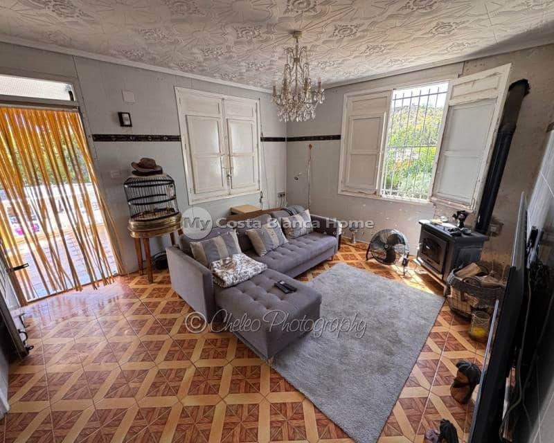 5 bedroom Finca/Country House for sale in Crevillente / Crevillent with pool garage - € 199,900 (Ref: 10041745)
