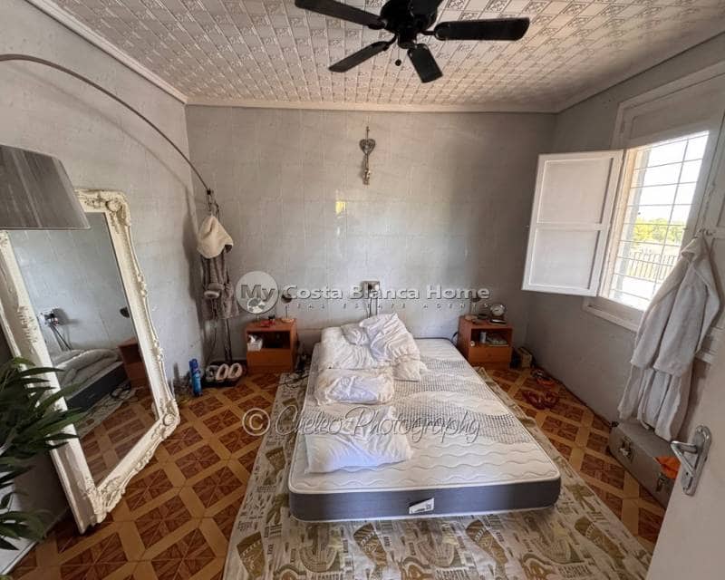 5 bedroom Finca/Country House for sale in Crevillente / Crevillent with pool garage - € 199,900 (Ref: 10041745)