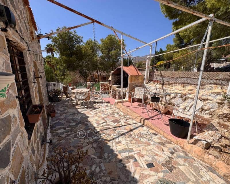 5 bedroom Finca/Country House for sale in Crevillente / Crevillent with pool garage - € 199,900 (Ref: 10041745)