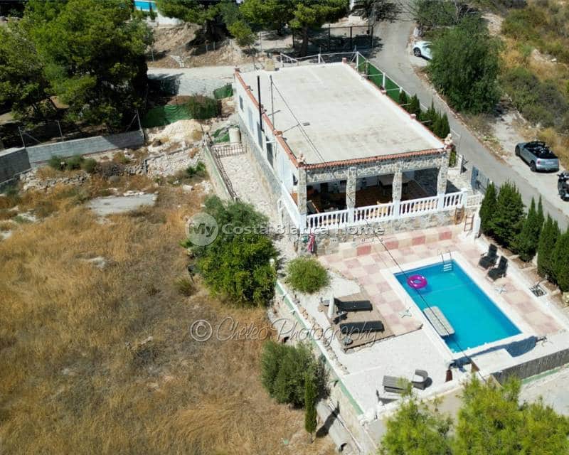 5 bedroom Finca/Country House for sale in Crevillente / Crevillent with pool garage - € 199,900 (Ref: 10041745)
