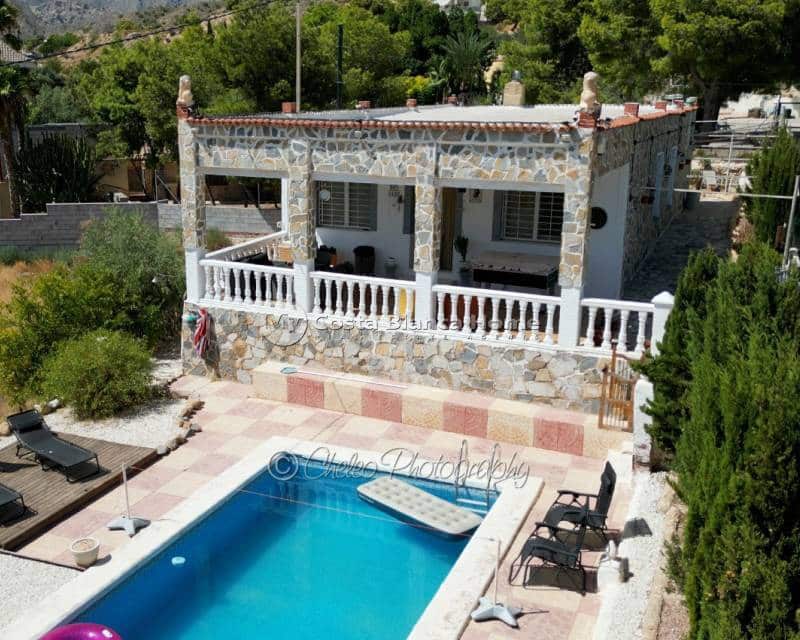 5 bedroom Finca/Country House for sale in Crevillente / Crevillent with pool garage - € 199,900 (Ref: 10041745)