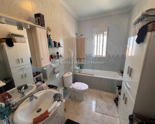 Chalet de 3 habitaciones en Catral en venta con piscina garaje - 449.000 € (Ref: 10062434)