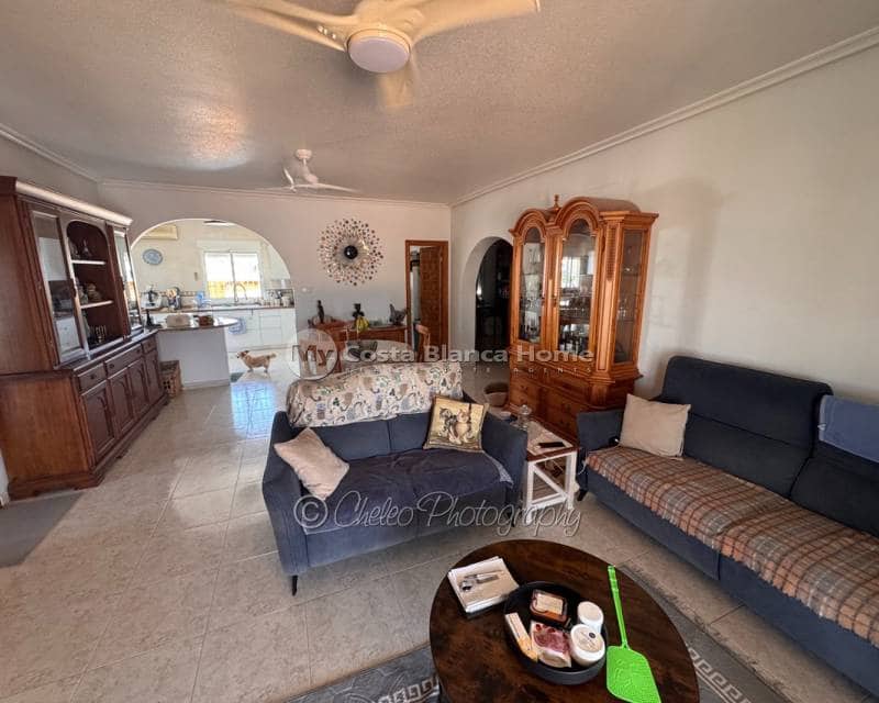 Chalet de 3 habitaciones en Catral en venta con piscina garaje - 449.000 € (Ref: 10062434)