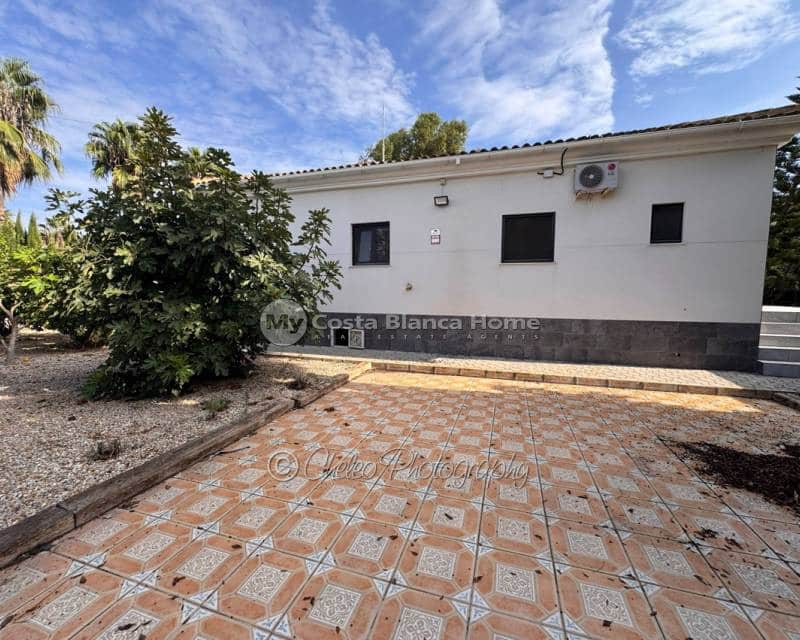 3 camera da letto Villa in vendita in Catral con piscina - 399.000 € (Rif: 10140205)