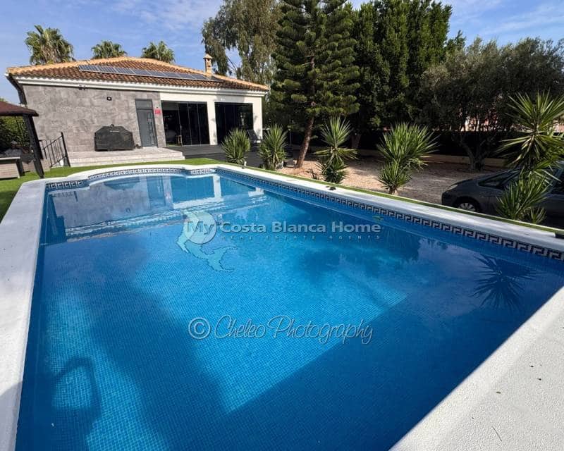 3 camera da letto Villa in vendita in Catral con piscina - 399.000 € (Rif: 10140205)