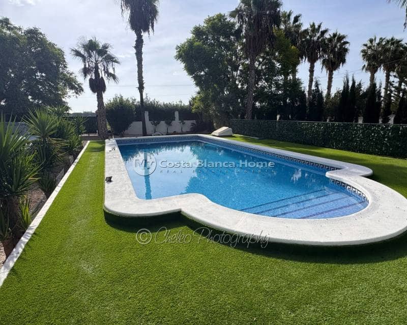 3 camera da letto Villa in vendita in Catral con piscina - 399.000 € (Rif: 10140205)