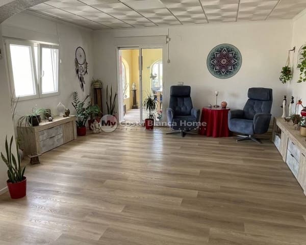 Finca/Casa Rural de 5 habitaciones en Rafal en venta con piscina - 375.000 € (Ref: 10181701)