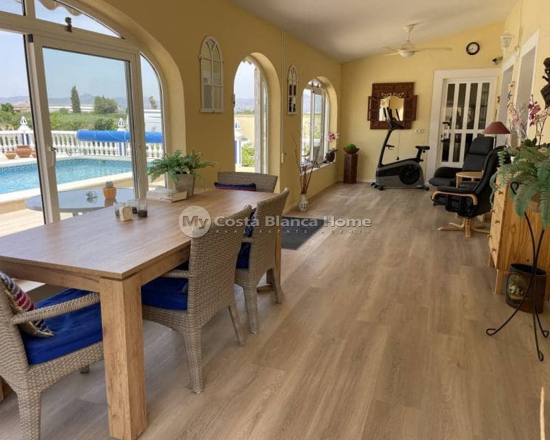 Finca/Casa Rural de 5 habitaciones en Rafal en venta con piscina - 375.000 € (Ref: 10181701)