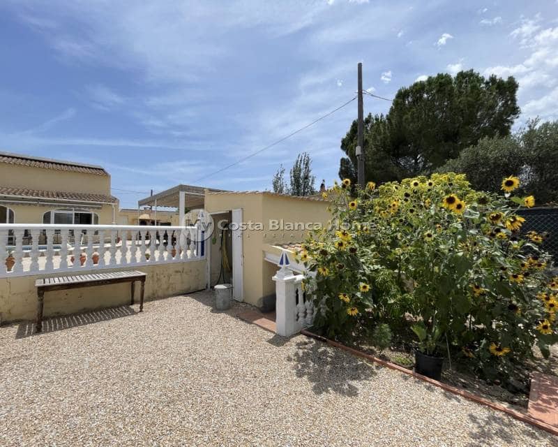 Finca/Casa Rural de 5 habitaciones en Rafal en venta con piscina - 375.000 € (Ref: 10181701)