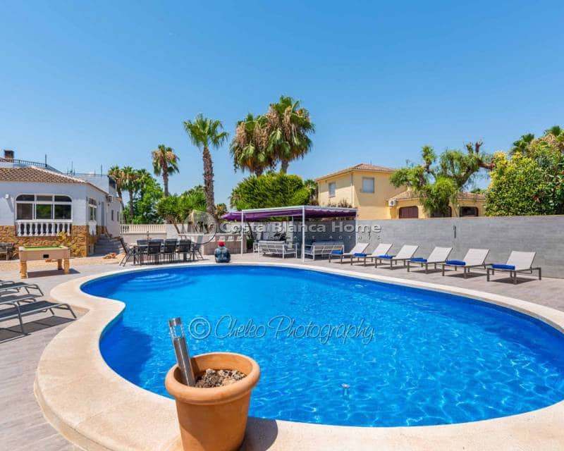 4 quarto Moradia para venda em Catral com piscina - 549 000 € (Ref: 7313516)