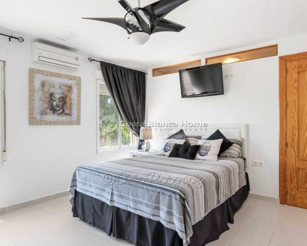 4 sypialnia Finka/Dom wiejski na sprzedaż w Catral z basenem - 549 000 € (Ref: 7313519)