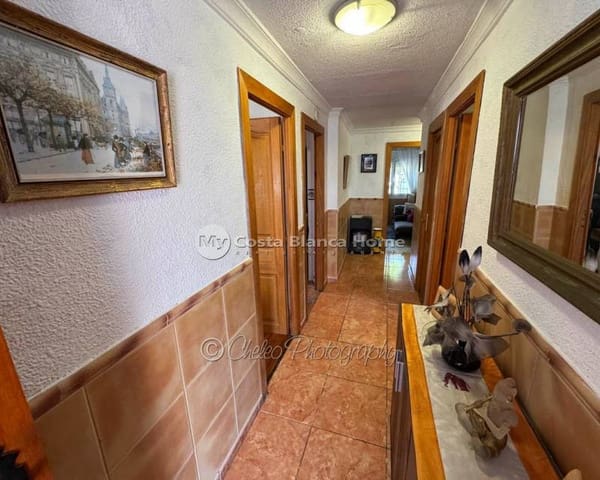4 sovrum Villa till salu i Albatera med pool - 289 000 € (Ref: 7343256)