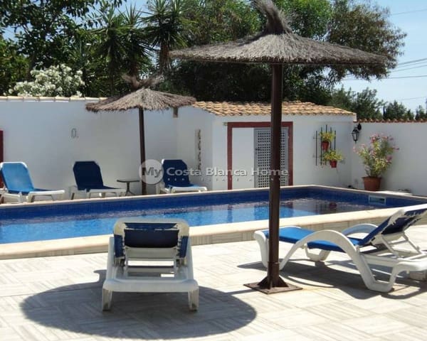9 sovrum Villa till salu i Lomas de Cabo Roig - Los Dolses, Orihuela med pool - 690 000 € (Ref: 7614035)
