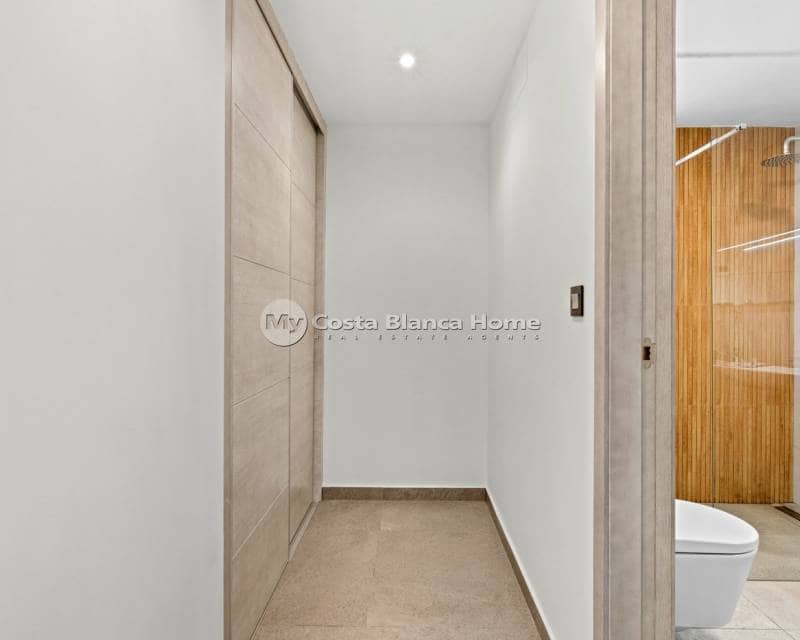 3 bedroom Villa for sale in El Raso with pool - € 445,000 (Ref: 7614054)