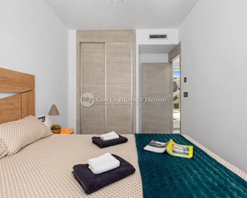 3 bedroom Villa for sale in El Raso with pool - € 445,000 (Ref: 7614054)