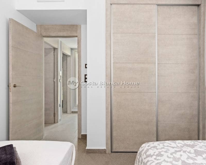 3 bedroom Villa for sale in El Raso with pool - € 445,000 (Ref: 7614054)