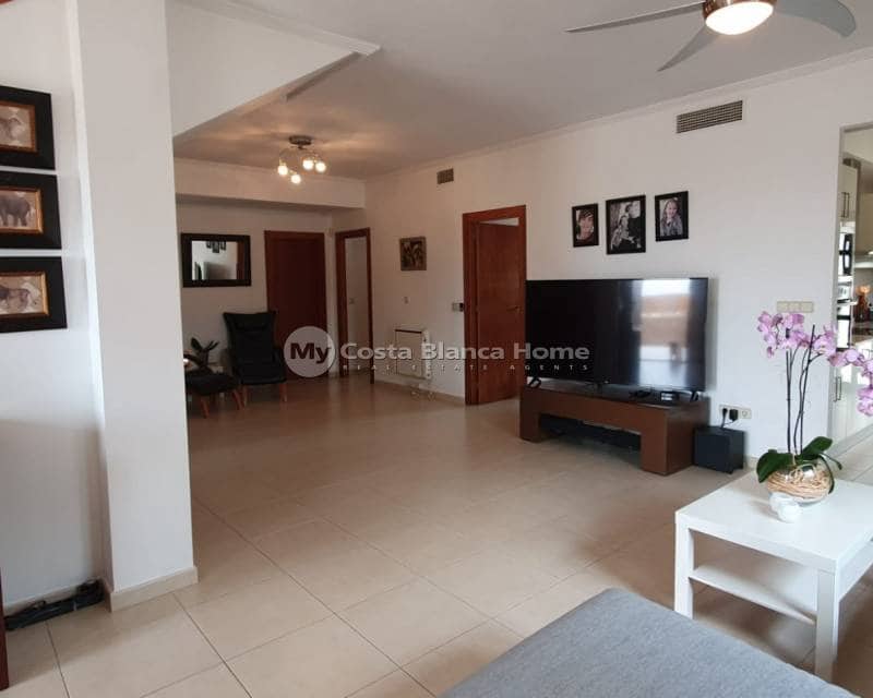 4 soveværelse Villa til salg i Ciudad Quesada med swimmingpool - € 520.000 (Ref: 7614062)