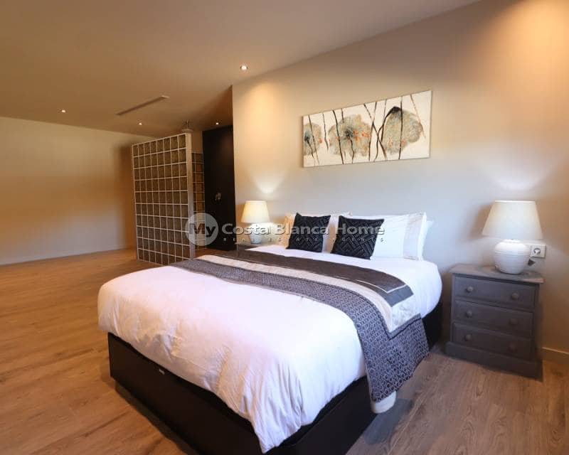 5 soveværelse Finca/Landehus til salg i Aspe med swimmingpool - € 1.700.000 (Ref: 8187663)