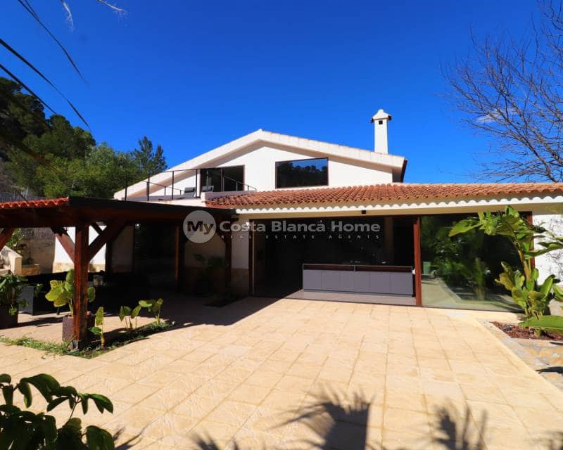 5 soveværelse Finca/Landehus til salg i Aspe med swimmingpool - € 1.700.000 (Ref: 8187663)