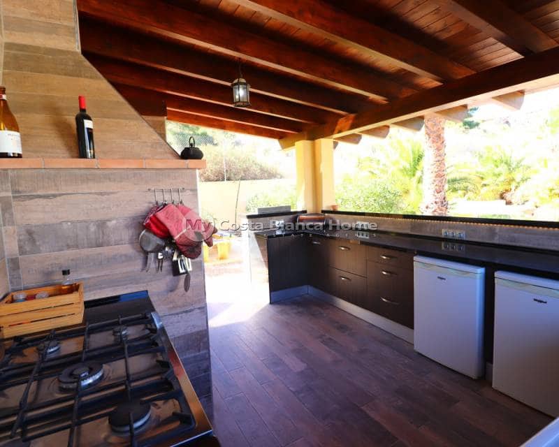 5 soveværelse Finca/Landehus til salg i Aspe med swimmingpool - € 1.700.000 (Ref: 8187663)