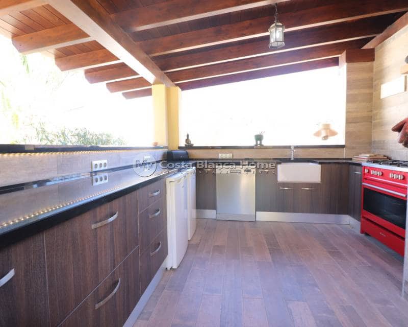 5 soveværelse Finca/Landehus til salg i Aspe med swimmingpool - € 1.700.000 (Ref: 8187663)