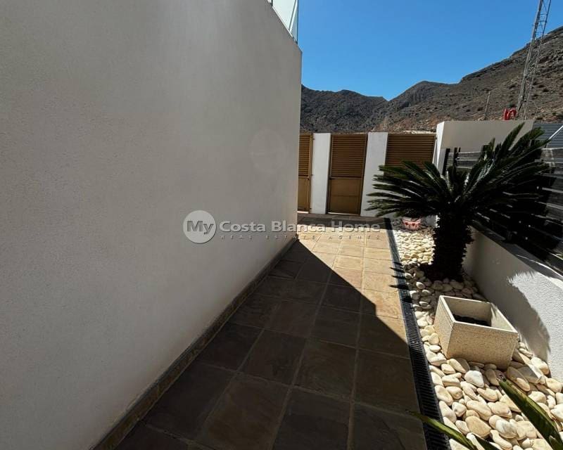 3 soveværelse Villa til salg i Cox med swimmingpool - € 340.000 (Ref: 8304518)