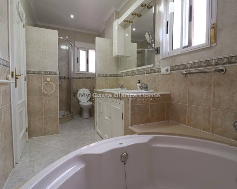 4 quarto Moradia para venda em Algorfa com piscina - 464 950 € (Ref: 8335515)