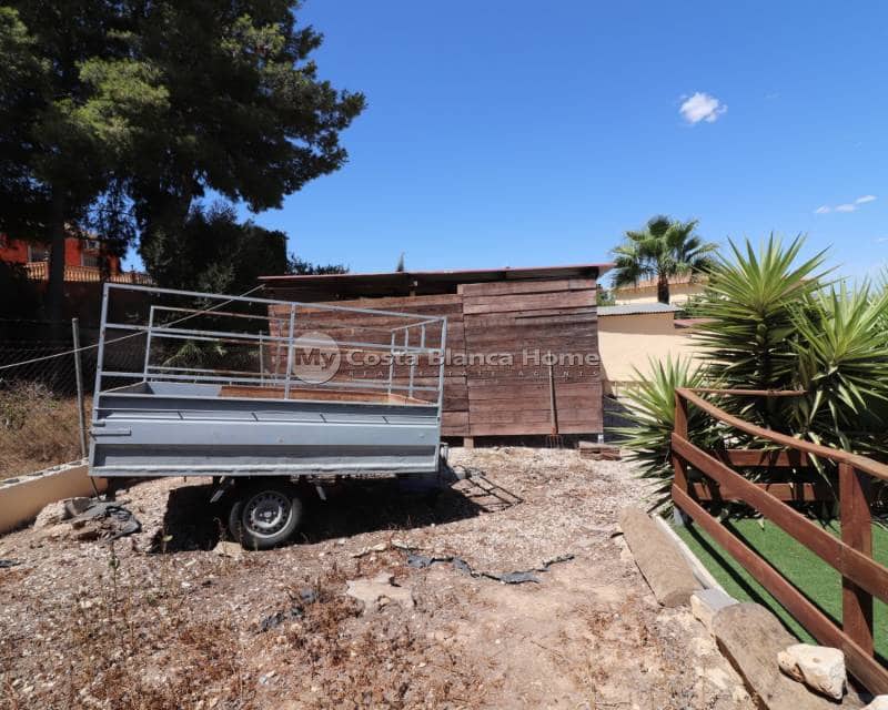 3 bedroom Villa for sale in Algorfa with pool - € 418,000 (Ref: 8649137)