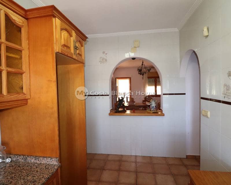 3 bedroom Villa for sale in Algorfa with pool - € 418,000 (Ref: 8649137)