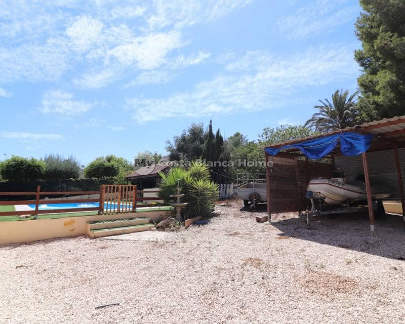 3 bedroom Villa for sale in Algorfa with pool - € 418,000 (Ref: 8649137)