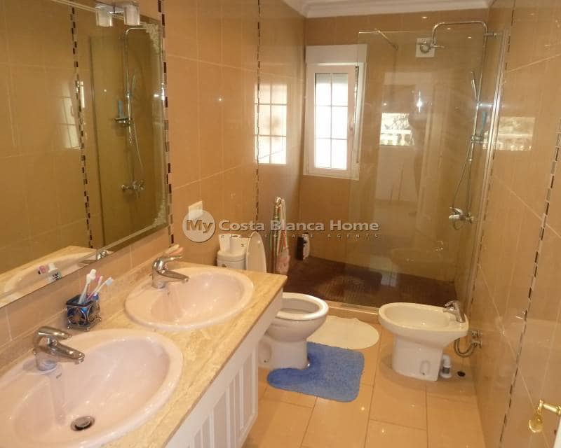 3 quarto Moradia Geminada para venda em Rojales - 239 000 € (Ref: 8649139)