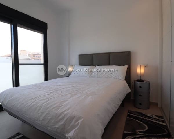 4 makuuhuone Omakotitalo myytävänä paikassa Benijófar mukana uima-altaan - 354 999 € (Ref: 8782079)