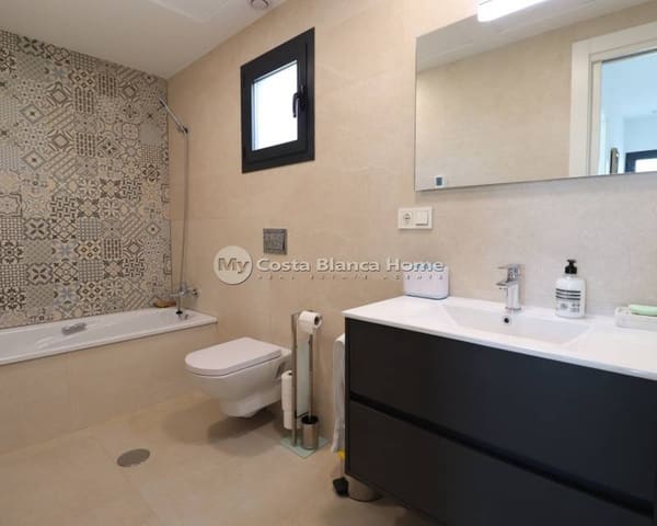 4 makuuhuone Omakotitalo myytävänä paikassa Benijófar mukana uima-altaan - 354 999 € (Ref: 8782079)