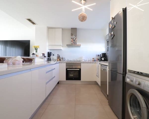 2 slaapkamer Appartement te koop in Los Montesinos met zwembad - € 219.950 (Ref: 8782081)