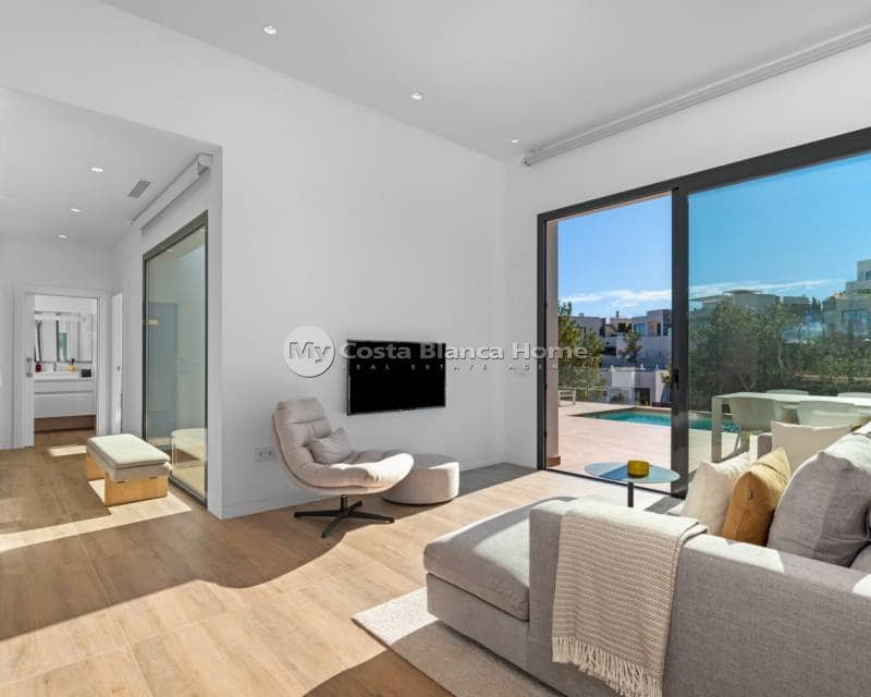 4 bedroom Villa for sale in Las Colinas Golf with pool - € 829,000 (Ref: 8824120)