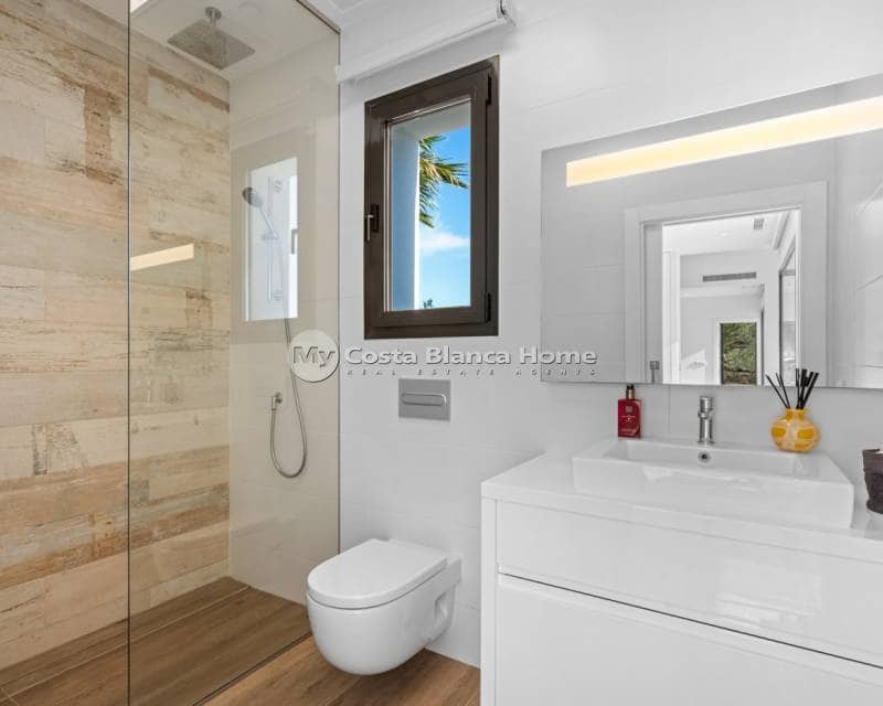 4 bedroom Villa for sale in Las Colinas Golf with pool - € 829,000 (Ref: 8824120)