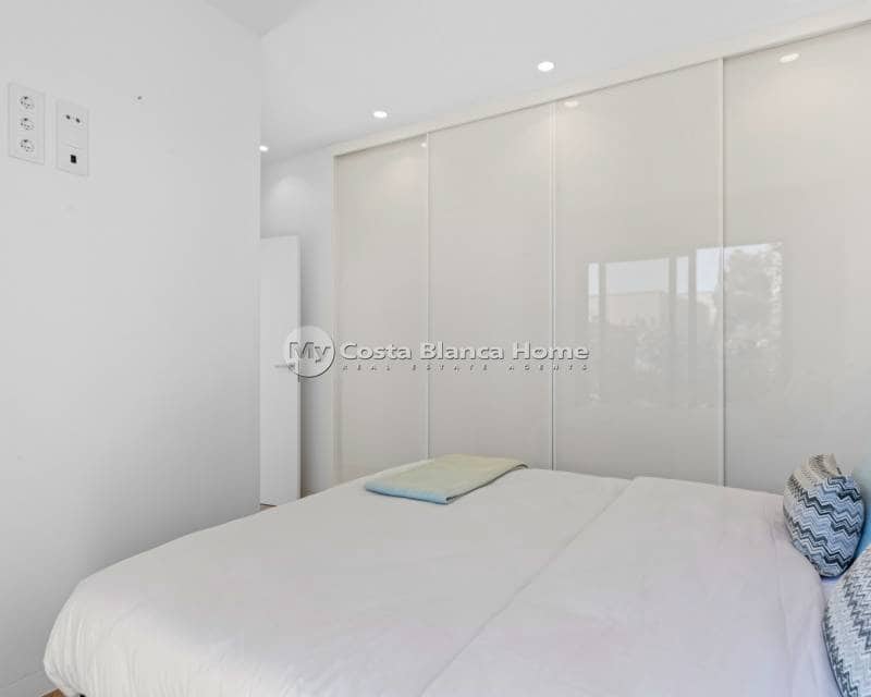 4 bedroom Villa for sale in Las Colinas Golf with pool - € 829,000 (Ref: 8824120)