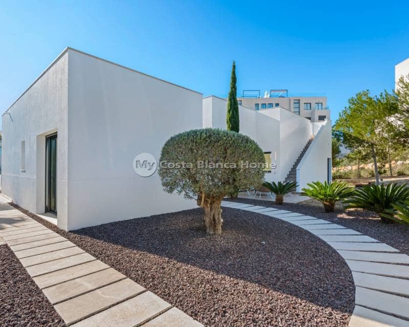 4 bedroom Villa for sale in Las Colinas Golf with pool - € 829,000 (Ref: 8824120)