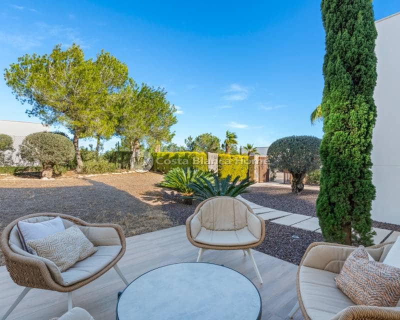 4 bedroom Villa for sale in Las Colinas Golf with pool - € 829,000 (Ref: 8824120)